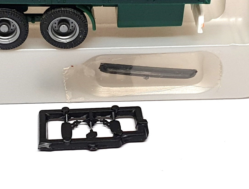 Albedo 1/87 Scale 320011 - Volvo Truck & Trailer Hangartner - Green